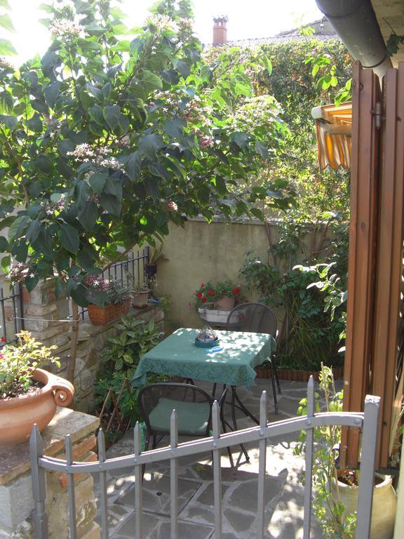 La Morosa Guest House Castel Rigone Luaran gambar
