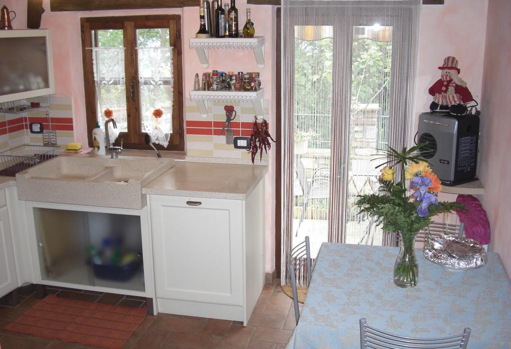 La Morosa Guest House Castel Rigone Luaran gambar